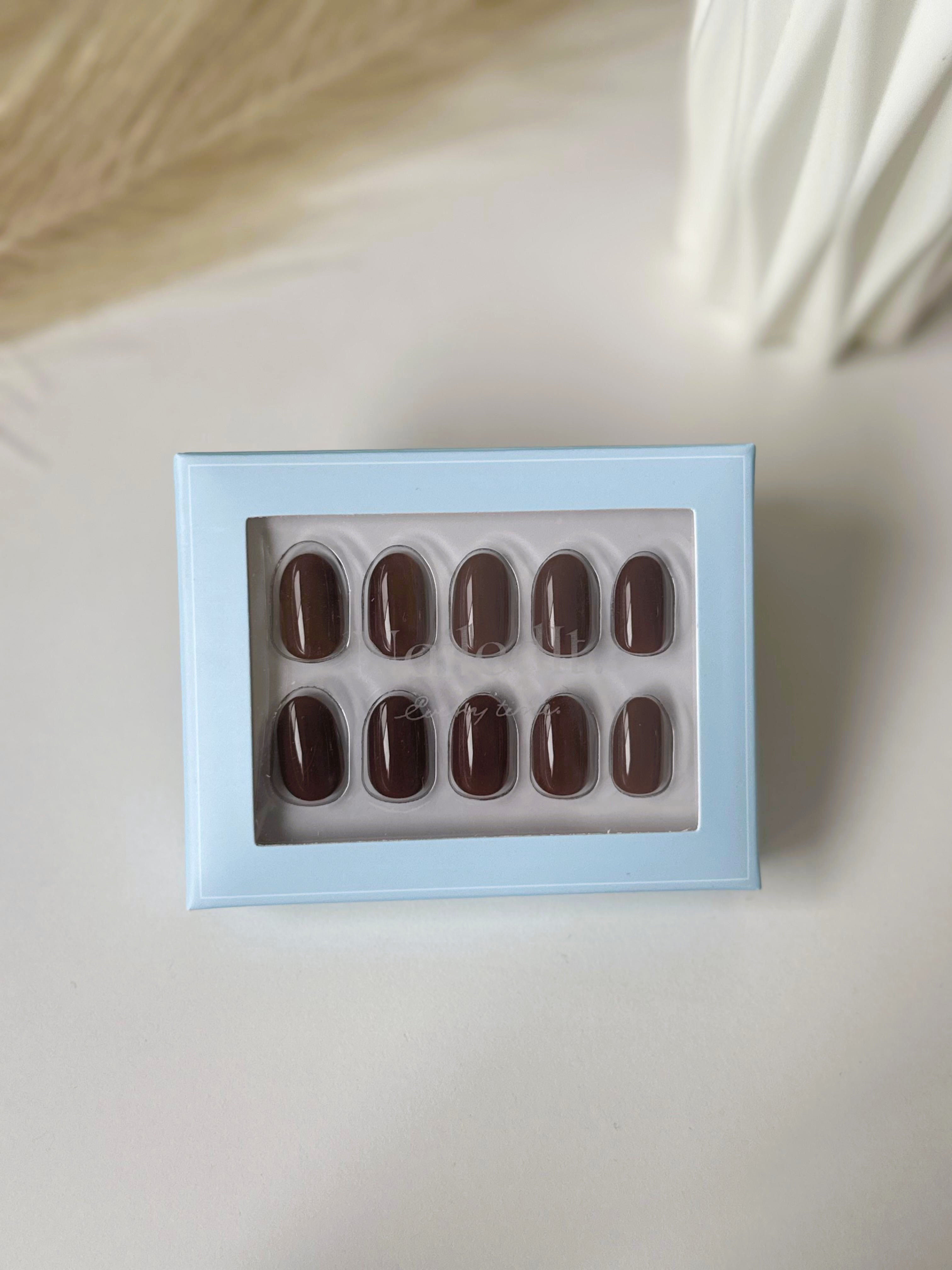 Dark Cocoa